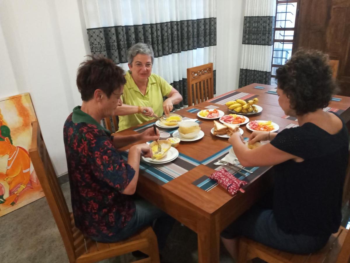 Restwell Homestay Dambulla Ngoại thất bức ảnh